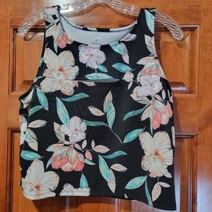 Decree Crop Top Size XL